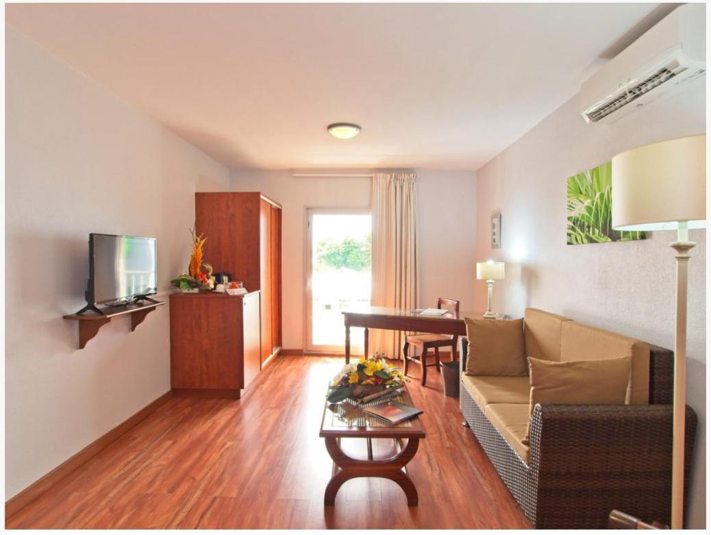 Hotel Austral By Exsel Saint-Denis Quarto foto